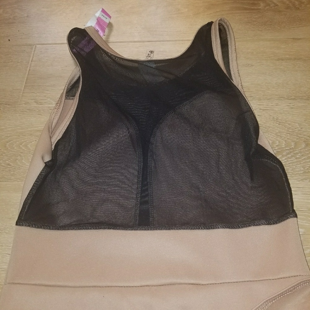 Dress - Picture 4 of 5